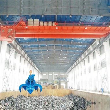 Zgrabite mostnu dizalicu